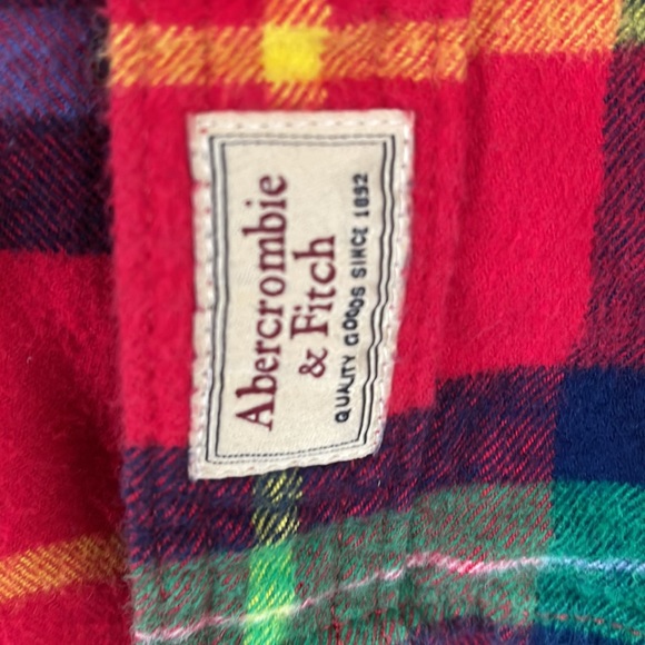 Abercrombie & Fitch “muscle” flannel shirt - Picture 2 of 5